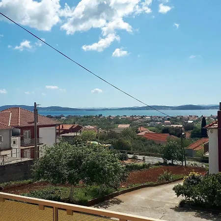 Апартаменты In With Pool Near The Sea Бибинье