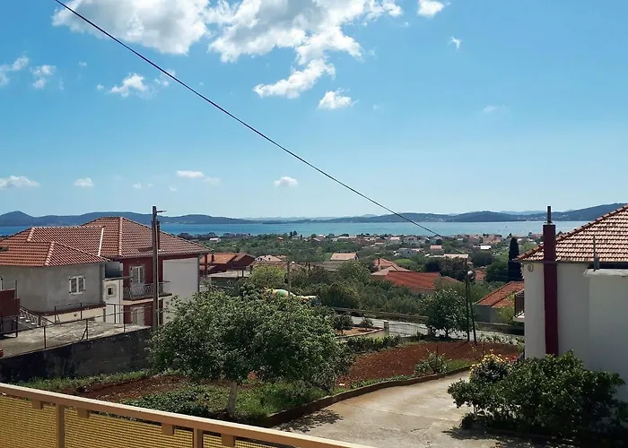 Apartamento In With Pool Near The Sea Bibinje