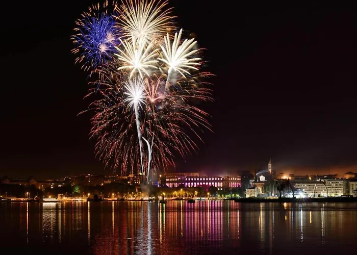 In With Pool Near The Sea Bibinje